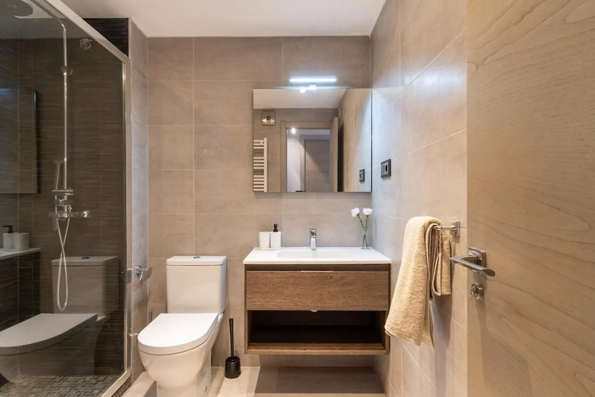 Apartment Central Penthouse - 5 Min Beach & Pool - Wifi - Ac Salou